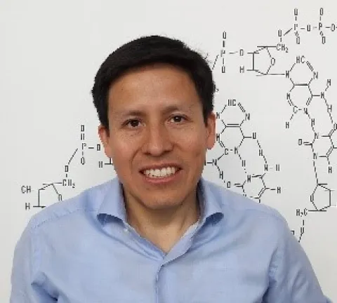Alberto Dávalos