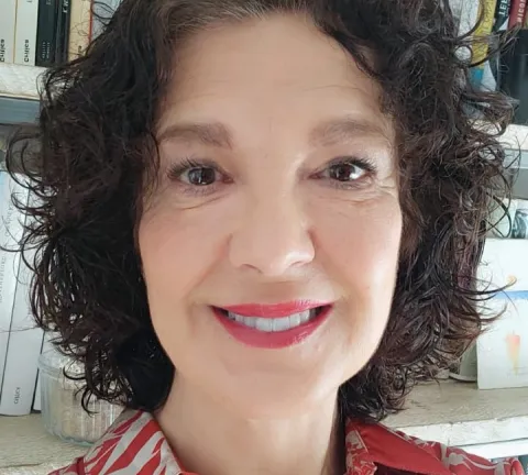 CARMEN ESTEBAN 1.jpg CARMEN ESTEBAN 1.jpg