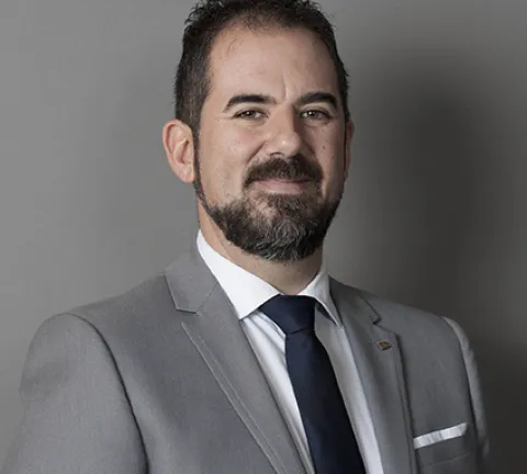 adrian_serrano_CV.jpg adrian_serrano_CV.jpg