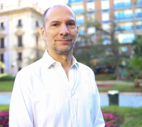 foto nestor sanchez.jpg foto nestor sanchez.jpg