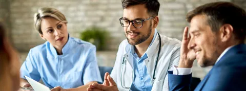 Máster Oficial en Gestión y Dirección Clínica.jpg