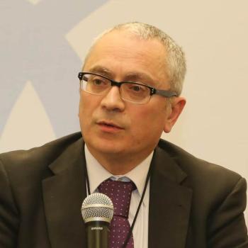 Dr. Ramón Arce